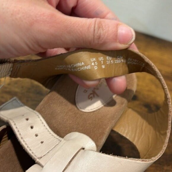 Clarks taupe wedge leather sandal size 7 - Picture 4 of 7